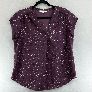 Fun 2 Fun Women’s Blouse Size L Eggplant/White 100% Polyester V-neck Career